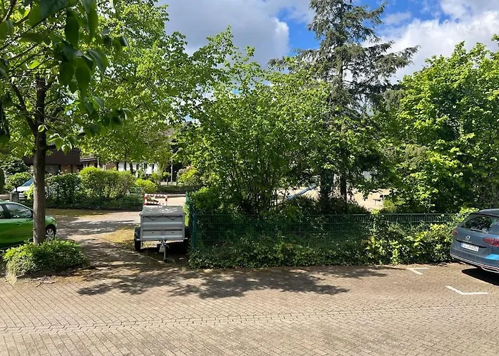 Renovierte Doppelhaushaelfte In Bester Lage Apartamento