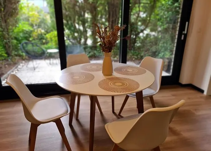 Renovierte Doppelhaushaelfte In Bester Lage Apartamento Bottrop